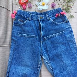 Vintage High Waisted Lee Riders Jeans🌷